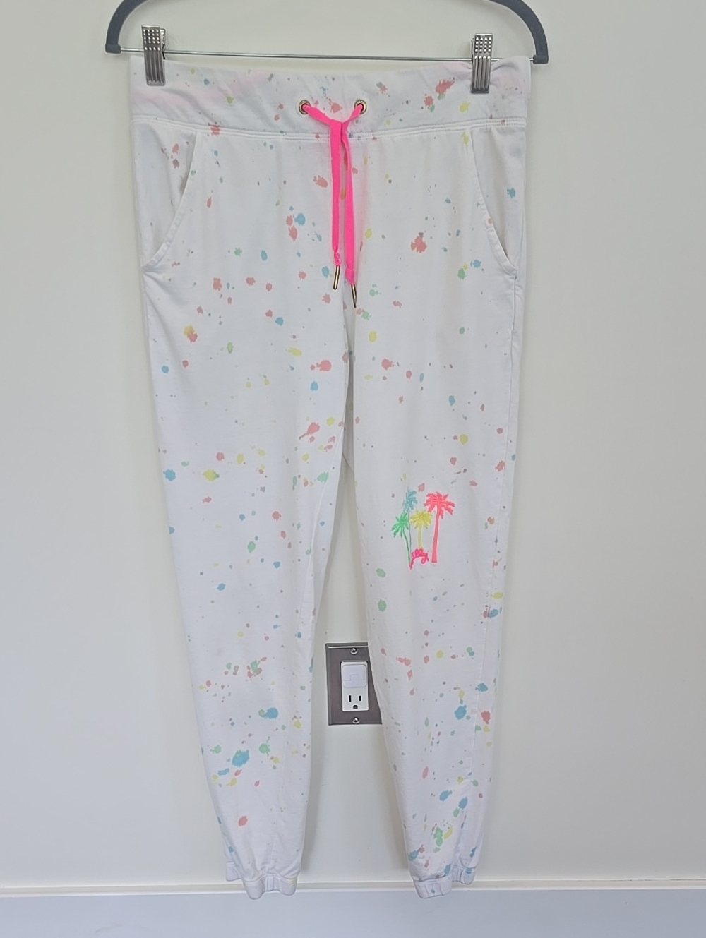 Lilly Pulitzer White Paint-Splatter Lounge Pants Joggers w/ Neon Pink Drawstring